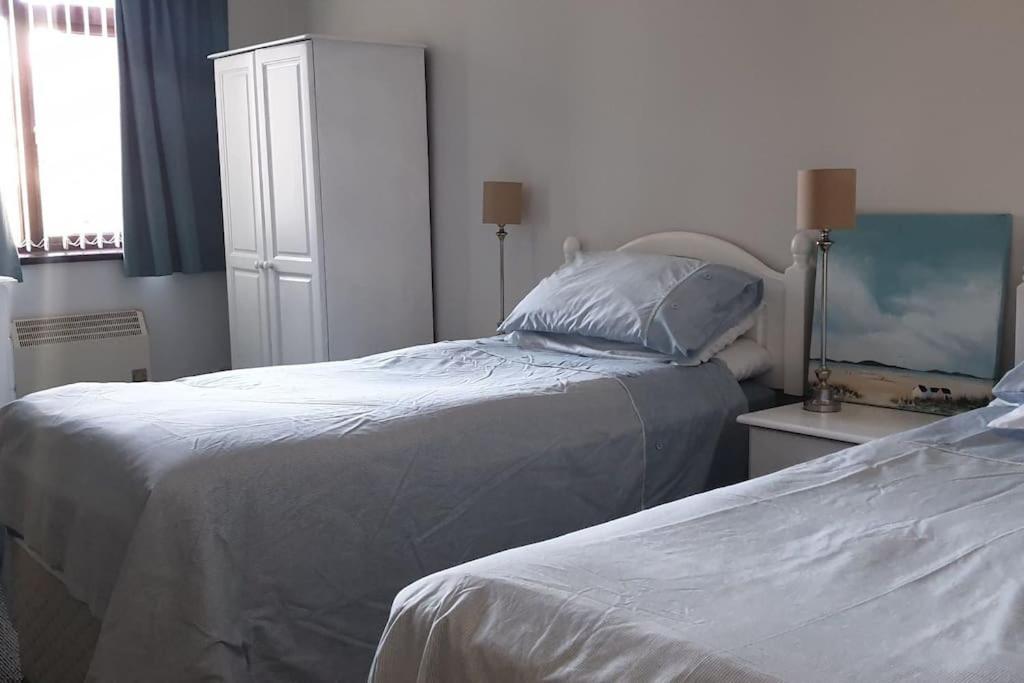 Seafront Apartment, Ground Floor, Free Parking 뉴캐슬 외부 사진